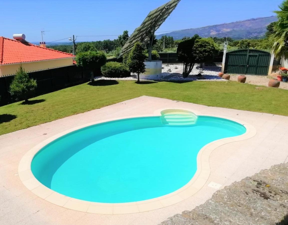 Casa E Piscina Privada Villa Fundão Dış mekan fotoğraf