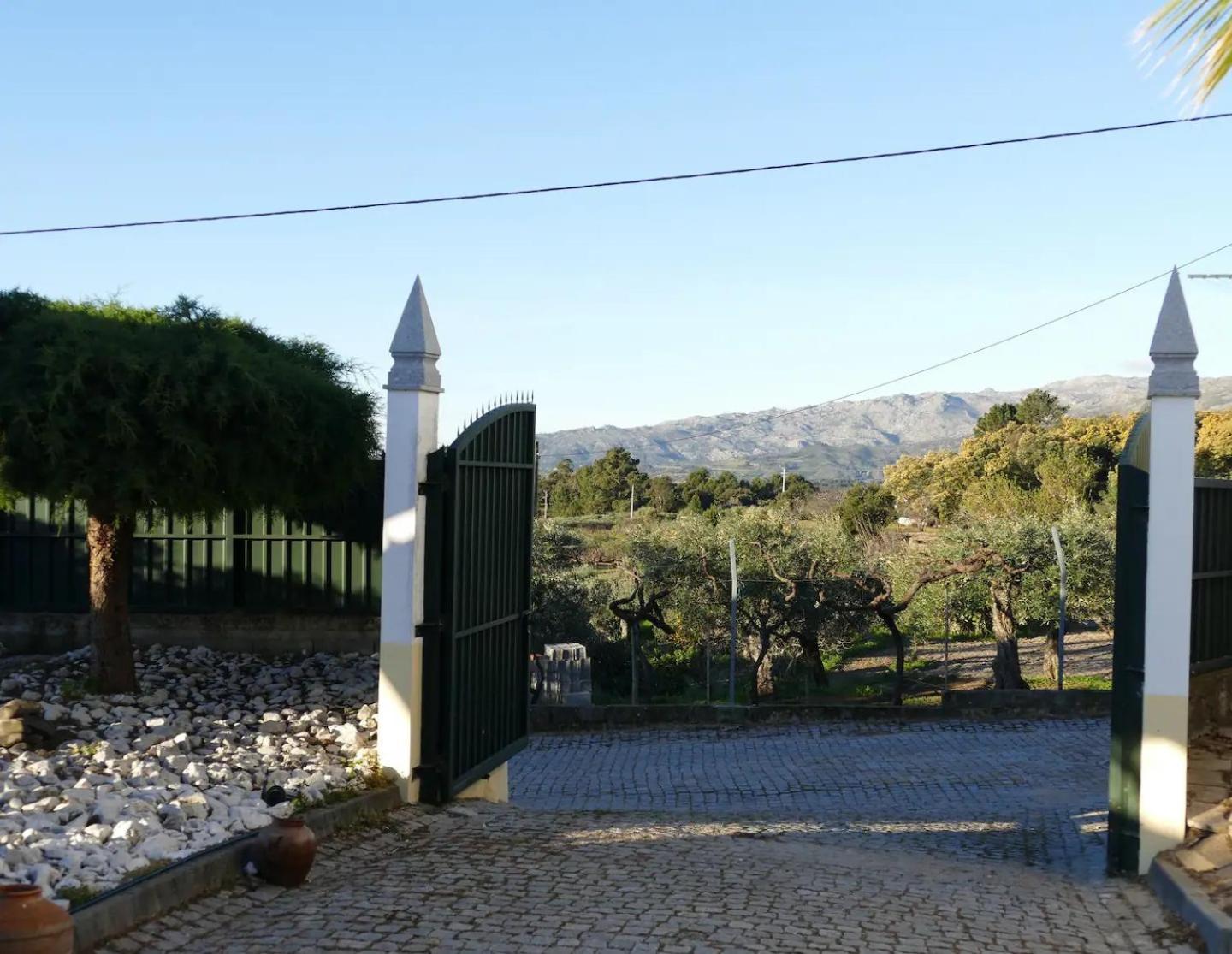 Casa E Piscina Privada Villa Fundão Dış mekan fotoğraf